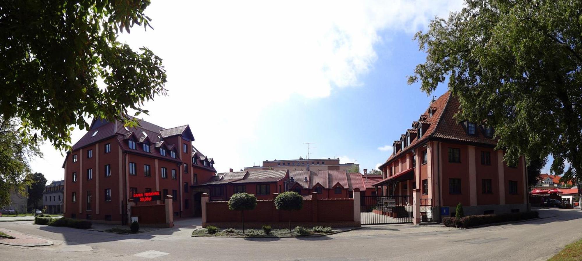 Hotel Krystyna Щитно Экстерьер фото